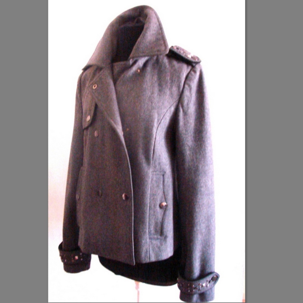 Embellished wool blended jacket/coat